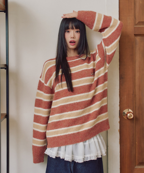 엘엠알() 헤어리 스트라이프 풀오버 니트 RED 상품 이미지