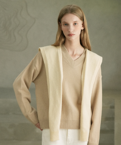 Wool Knit Shawl (light beige)