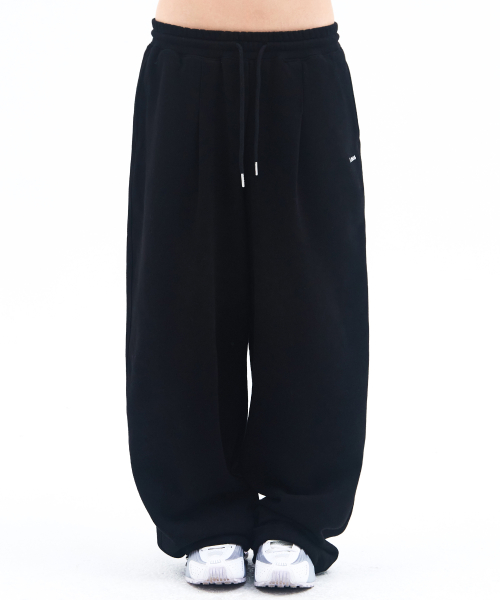 BASIC SMALL LOGO SWEAT PANTS BLACK