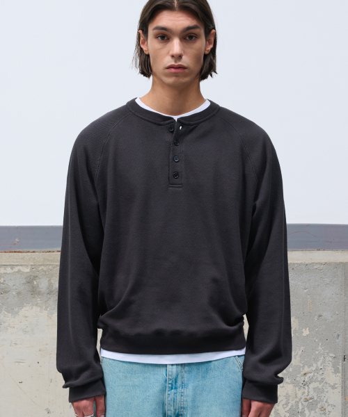 Thermal Waffle Henley Neck Black