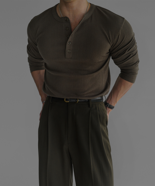Pattern Muscle Henley Neck Вязаная футболка [Khaki]