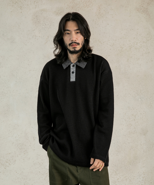 COLOR VARIATION COLLAR KNIT