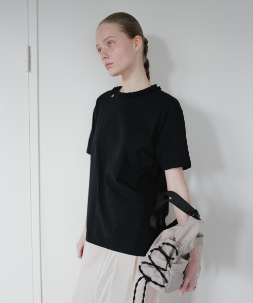 Rosette T-shirt / Black