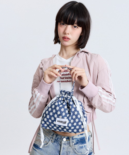FLOWER GARDEN STRING POUCH BAG BLUE