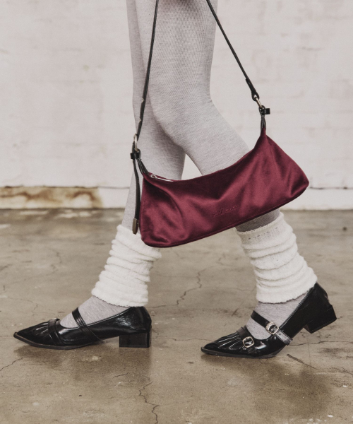 Velvet Pierce Tail Shoulder Bag [Wine]