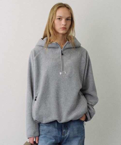 Fleece hoodie half zip-up