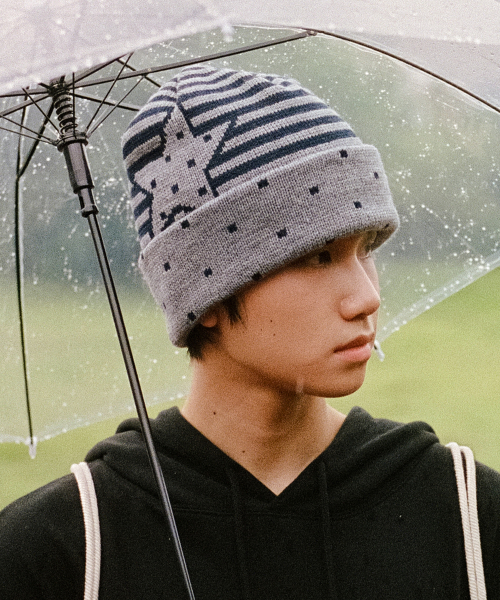 X9090 STAR BEANIE_GREY(IK2FFMAB23B)