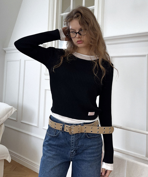 Sarah T-shirt (black)