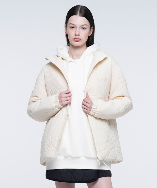 LOGO QUILTING JUMPER (IVORY)