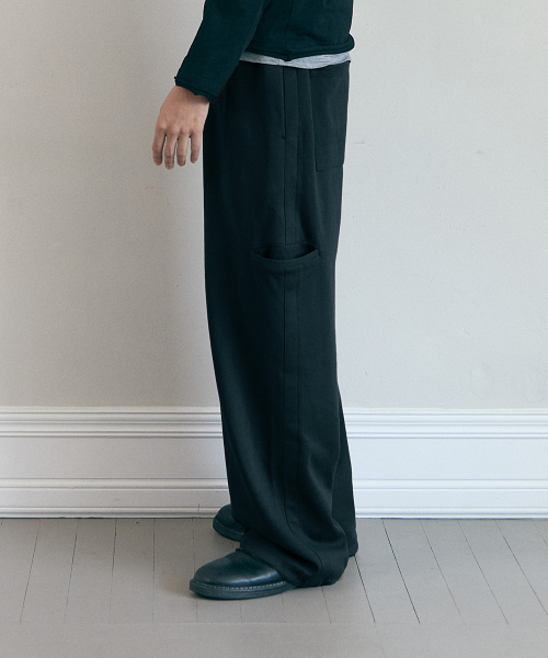 Incision pocket sweat pants black