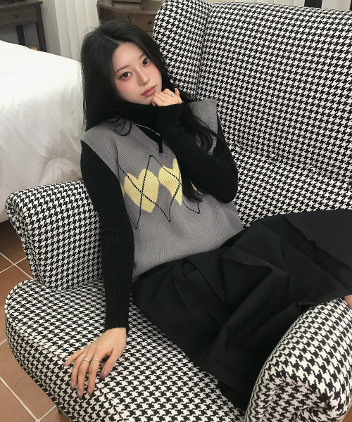 Ricky Heart — трикотажный жилет с V-вырезом