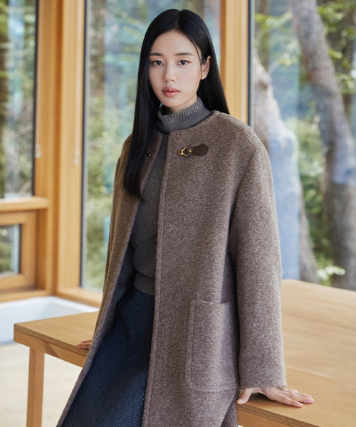 Пальто с пряжкой из альпаки FW