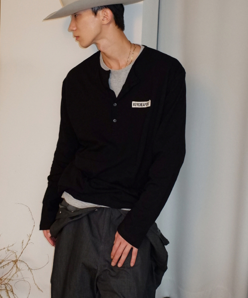 grainy slub layered henley (черный)