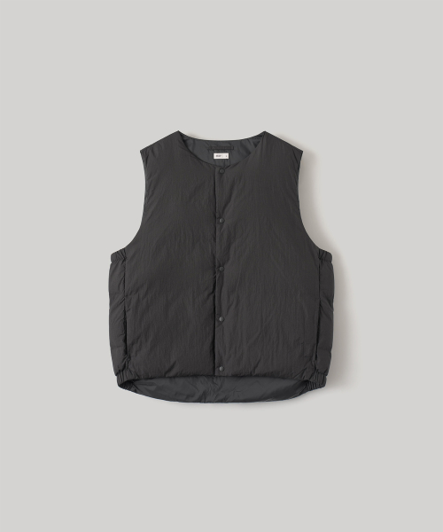 Layer Down Vest (Almost черный)