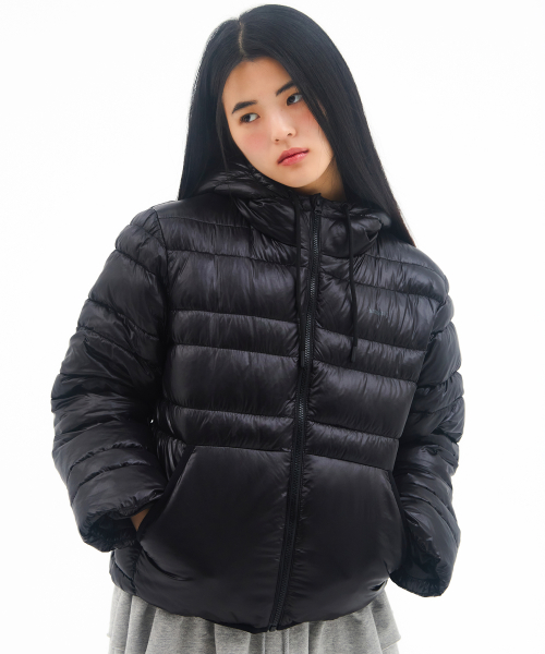 LIGHT WEIGHT HOODED PADDING BLACK