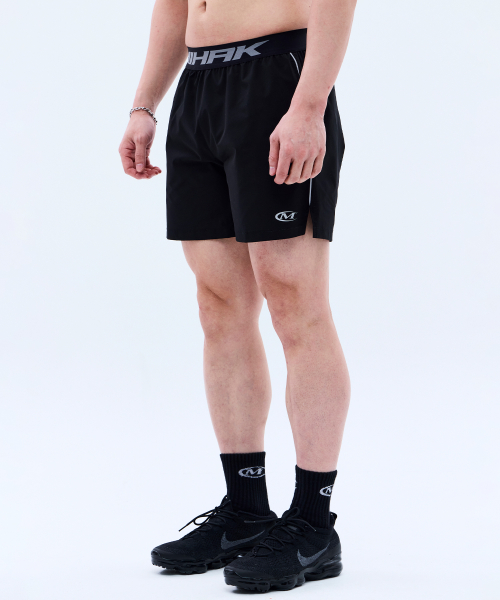 Спортивные шорты на резинке (BLACK)