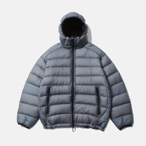 [AW25] HELIUM HOODED DOWN JACKET / SHEER DUSTY BLUE