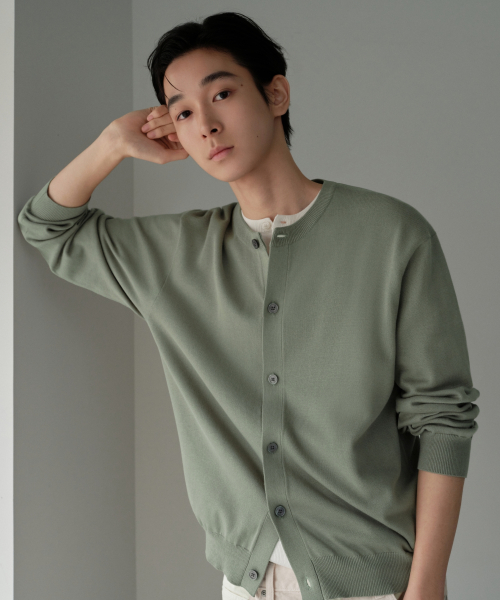 무신사 스탠다드() 워셔블 수피마 코튼 라운드 넥 가디건 [라이트 카키] 상품 이미지