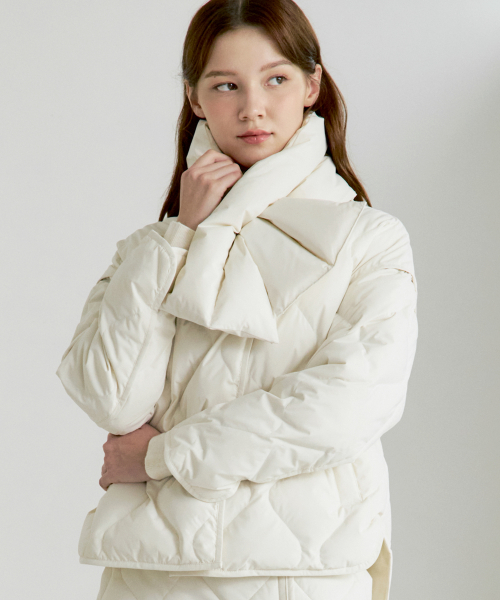 Женская стеганая куртка из мускусной утки с шарфом Cashmere Beige ZF4JP500