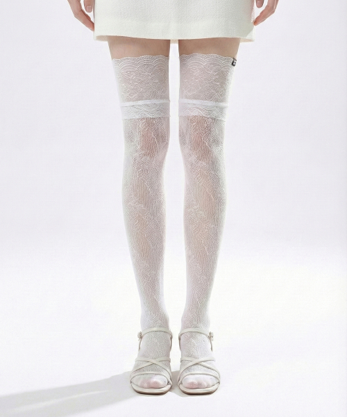 Romantic Lace Knee-high stockings (White)