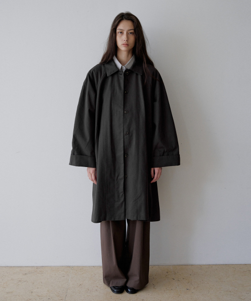 Drape over trench coat _ charcoal
