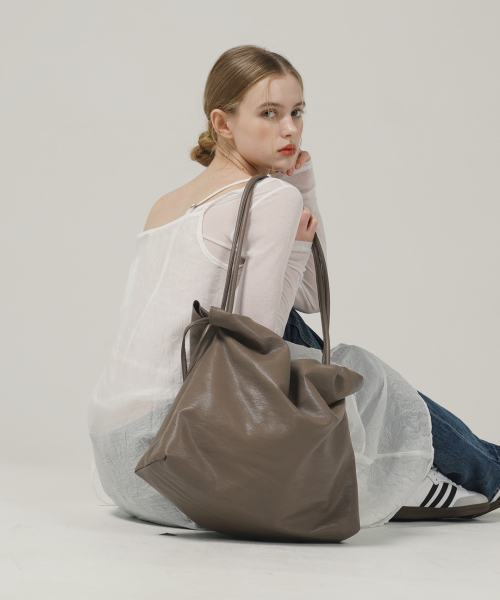 TRM Recycle Leather Soft Slouch Bag T55P