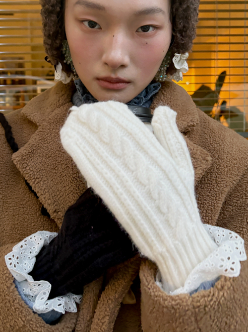 choiae-merry-lace-gloves-2color
