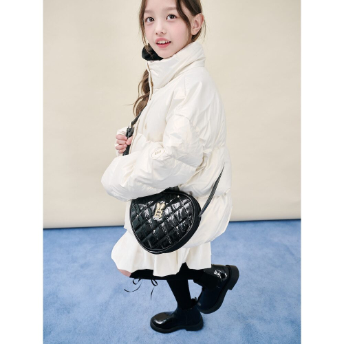 빈폴 키즈() 에나멜 퀼팅 크로스백  블랙 (BI61D2G015) 상품 이미지