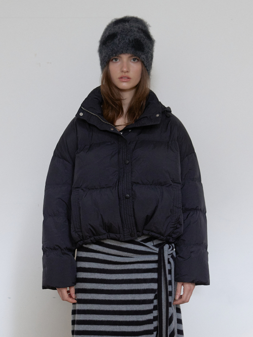 CLOUD DUCK DOWN (BLACK)