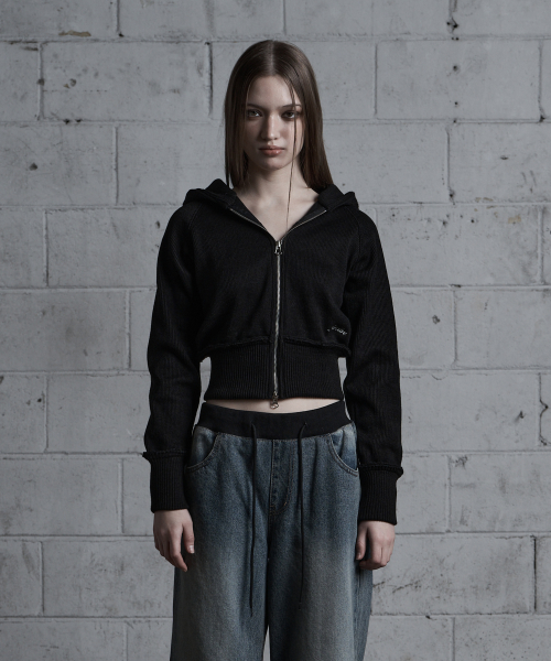 Зимняя зип-кофта из трикотажа (black)