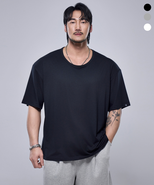 P1147 Muscle u-neck overfit short sleeve black