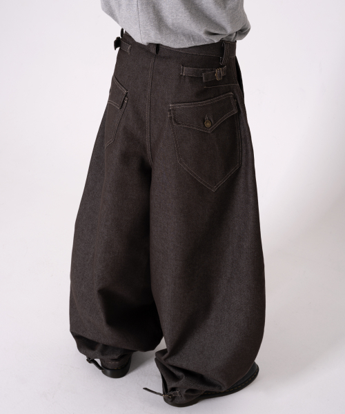 Bulker baggy pants (brown)