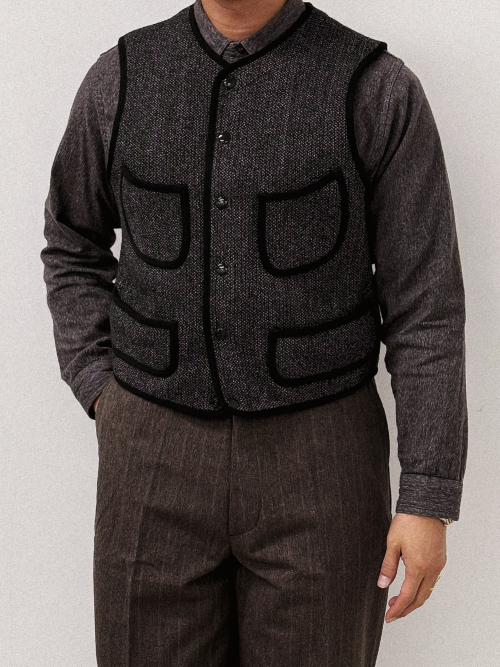 lot. 324 Brown Vest
