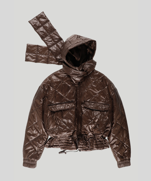 HIGH-GLOSS SCARF QUILTED JACKET