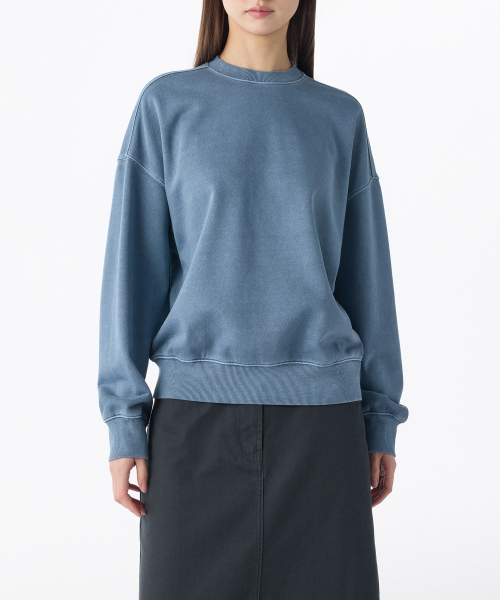 무신사 스탠다드 우먼() [3만원 이상 구매시 구매 가능] 우먼즈 피그먼트 오버사이즈 스웨트셔츠 [블루 그레이] 상품 이미지