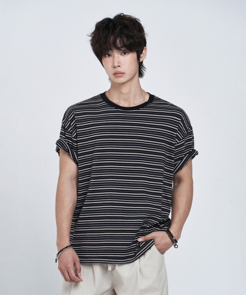 CALM STRIPED OVERFIT SHORT SLEEVE T-рубашка [BLACK]