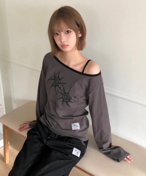 SOLUNA ONE SHOULDER LONG SLEEVE T (2COLOR)