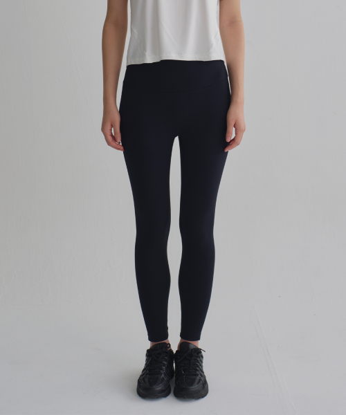 BACK LABEL LOGO LEGGINGS (BLACK)