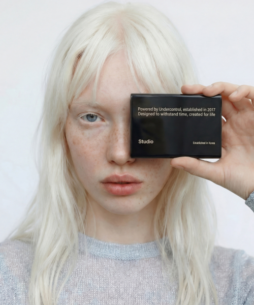 Картхолдер STAINLESS 6 CARD HOLDER / BK