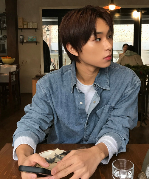 washed light indigo denim outer shirt