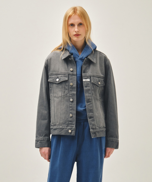 DENIM TRUCKER JACKET gray