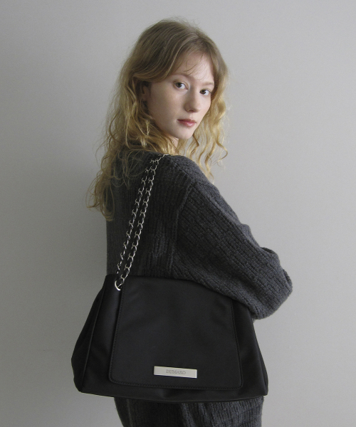 Nine Shoulder Bag / Black(Nylon)