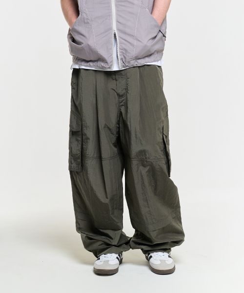 RIPSTOP CARGO NYLON PANTS-KHAKI