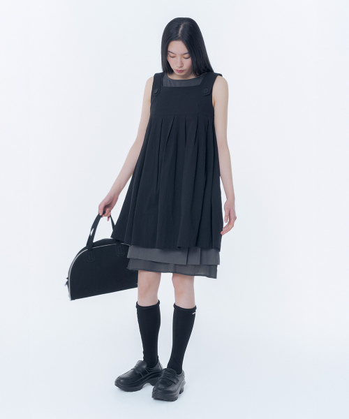 ワンピース MISEKI SEOUL Pleats button doll dress MUSINSA | MISEKI SEOUL Pleats button doll dress BLACK