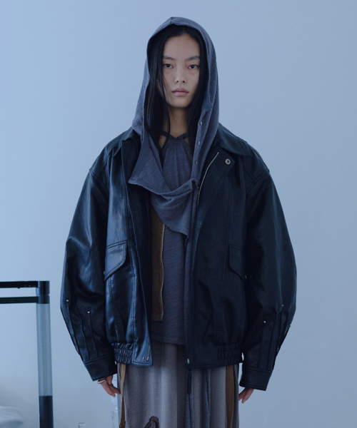Tucked Rivet Leather Bomber Jumper (black)