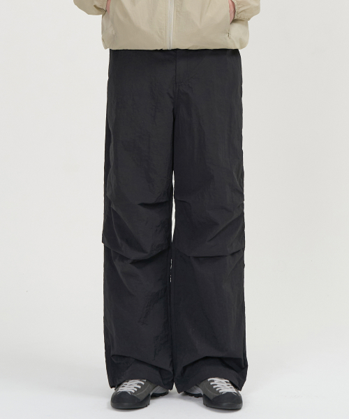 UTILITY WIDE PARACHUTE БРЮКИ (ЧЁРНЫЙ)