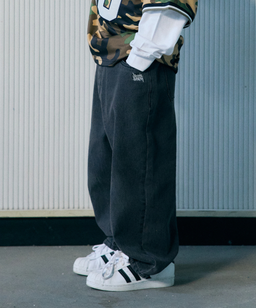 KIDS TAG TAPERED DENIM PANTS - DARK GREY