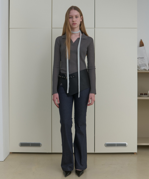 LOW-RISE BOOTCUT PANTS чёрный
