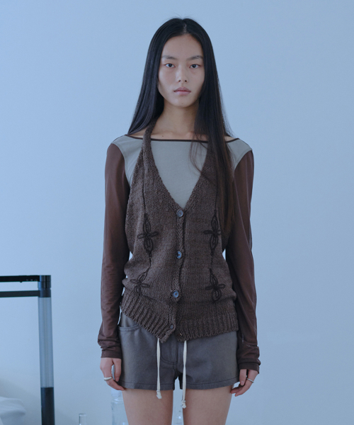 Artisan Halter-Neck Knit Top