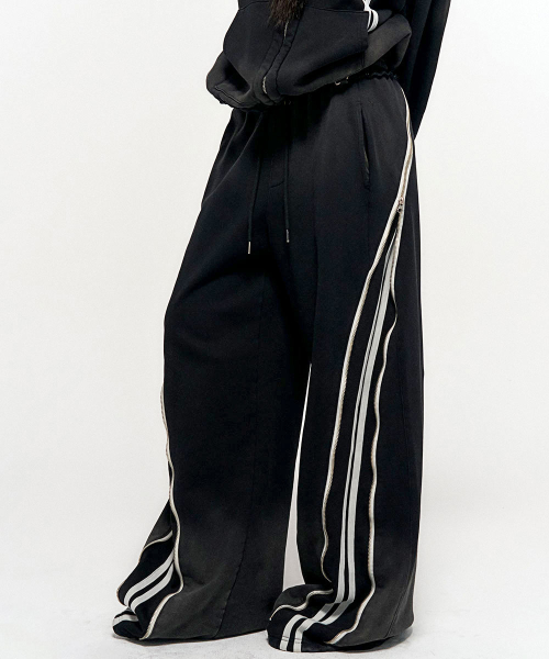 HIDDEN LINE ZIPPER SWEATбрюки черное